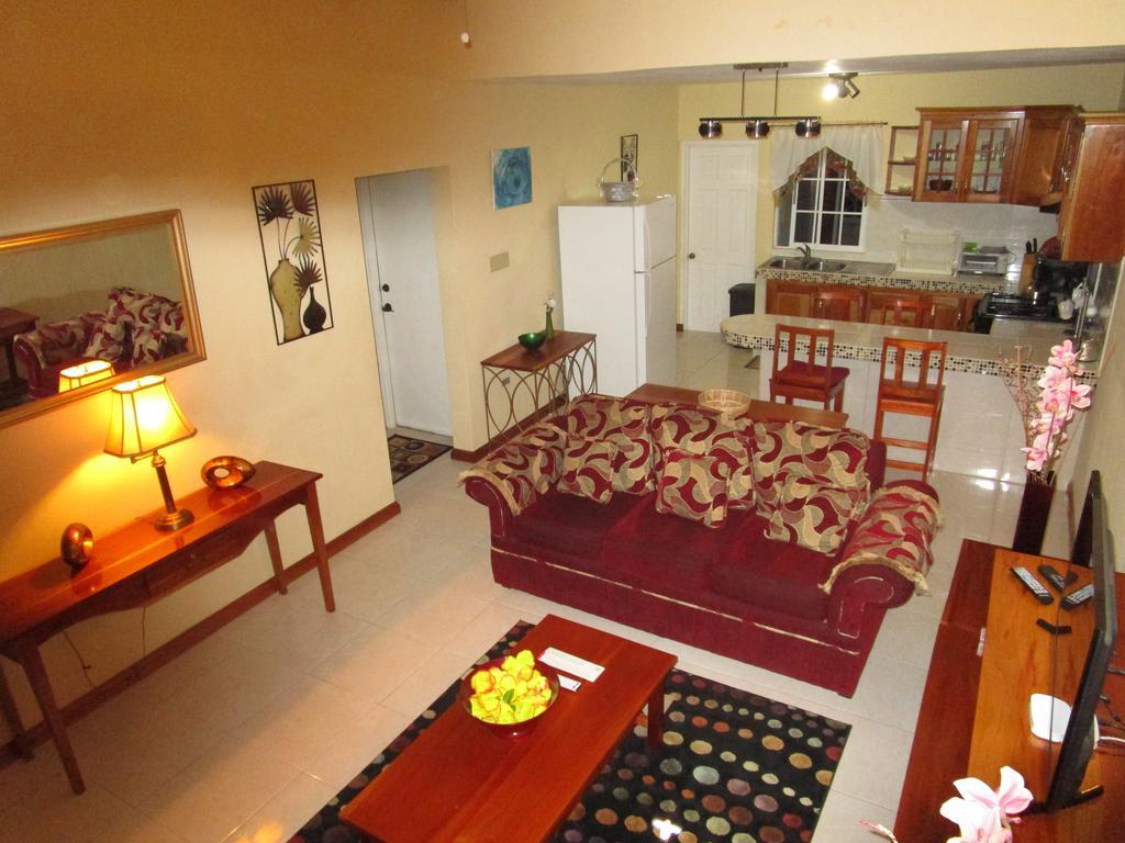The Residence Portmore Apartments Eksteriør bilde